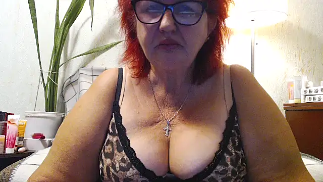 DeniseeRoseaのライブXXXチャット