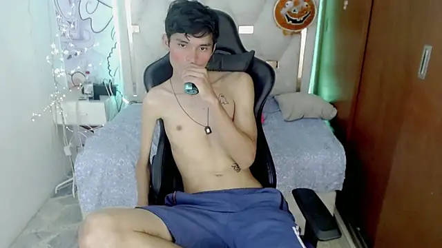Chat XXX ao vivo de Westboyy_