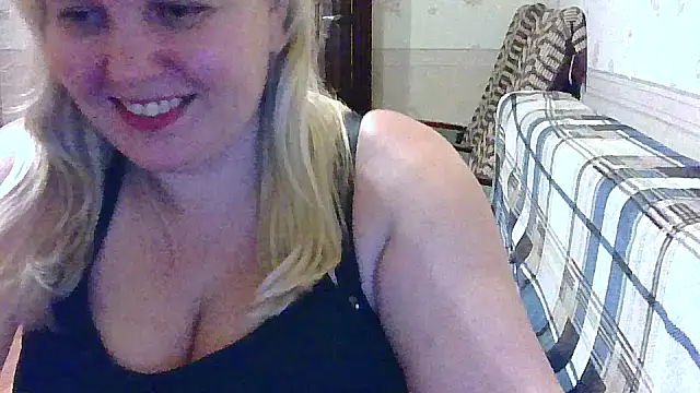 Leylisse Live XXX-Chat
