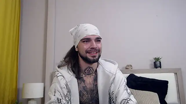 KaneHunter élő XXX-chatje