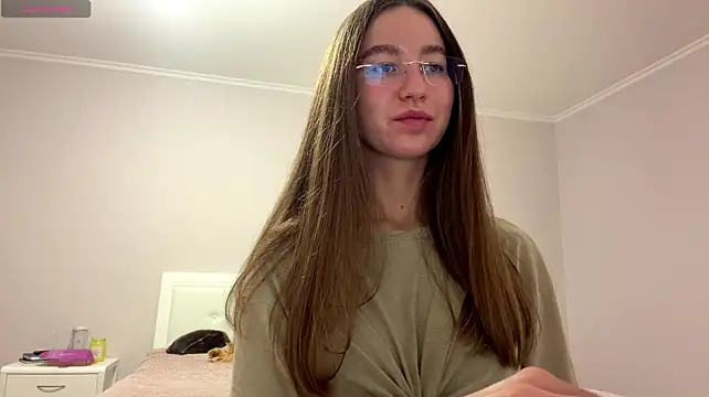 _EmberFamn Chat XXX in diretta