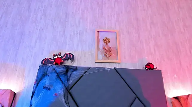 Онлайн чат XXX Lunaira_Deep
