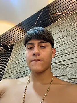 Lander_Cruz Chat XXX in diretta