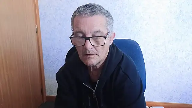 Chat XXX Live daddy_man