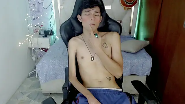 Westboyy_ Live XXX-Chat