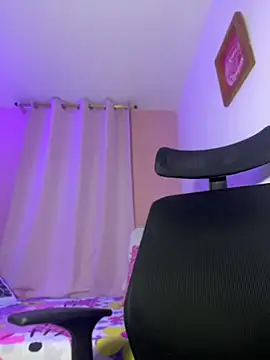 Melody_Fox26 élő XXX-chatje