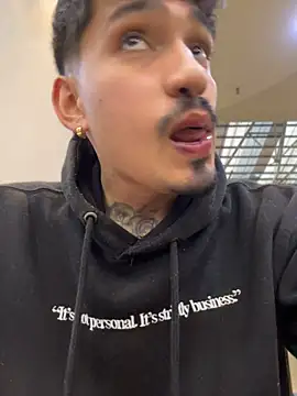 Czat XXX na żywo – Mathias_vega