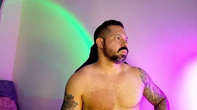 Pierre_Vidal Live XXX-Chat