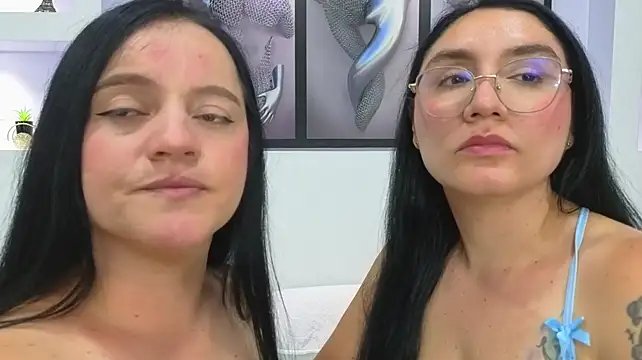 Girls_hot_2 Chat XXX in diretta