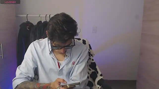 chomelo6 Live XXX-Chat