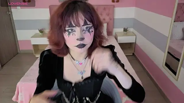 miss_hikari Adlı Modelin Canlı XXX Sohbeti