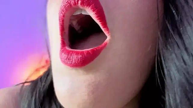 naharasoller: онлайн-секс-чат