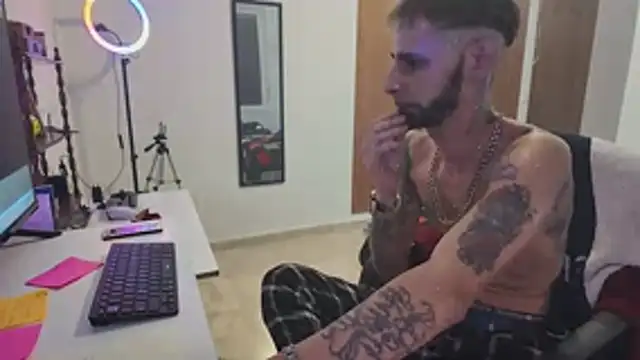 VanityMan91 Live XXX Chat