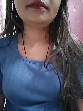 Vaani_Actress: онлайн-секс-чат