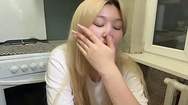 FoldedFoodのライブXXXチャット