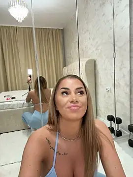 KirstieVegas Chat XXX in diretta