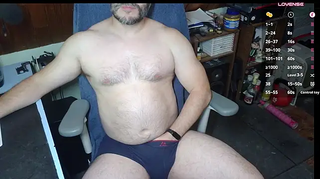 under_the_desk40 Chat XXX live