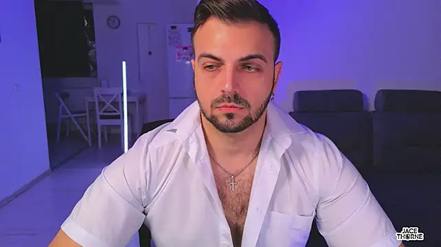 Jace_Thorne Show in webcam