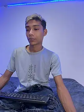 alejo_cute's Live XXX Chat