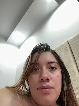 valery_moraのライブXXXチャット