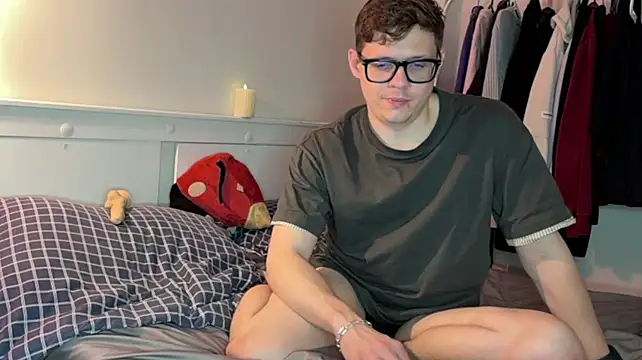 Chat +18 de daniel-below ao vivo