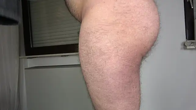 hiddenman87's Live XXX Chat