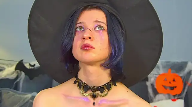 AnneAvelin Chat XXX in diretta