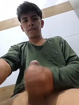 ZaneHoward XXX чат на живо