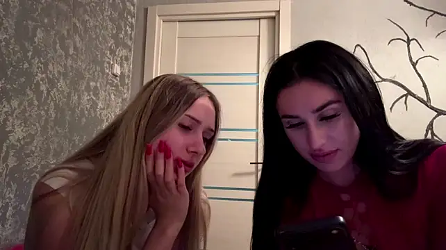 CaitlynBlasenhauer's Live XXX Chat