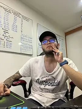 FoxBarck Live XXX-chat