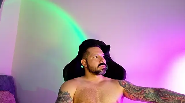 XXX chat uživo modela Pierre_Vidal