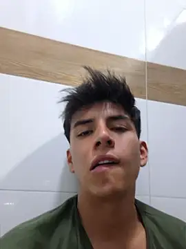Chat XXX en directo de ZaneHoward