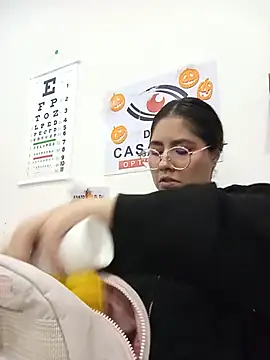Sofia_Honey1のライブXXXチャット