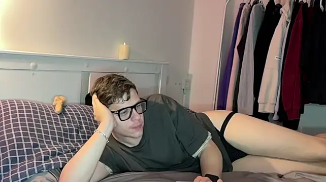 daniel-belown Live XXX chat