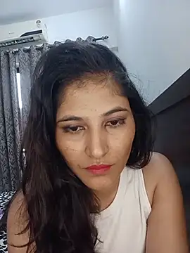 Chatroom XXX en direct de Richa_Babes