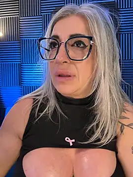 Little_Naughty30 Live XXX-chat