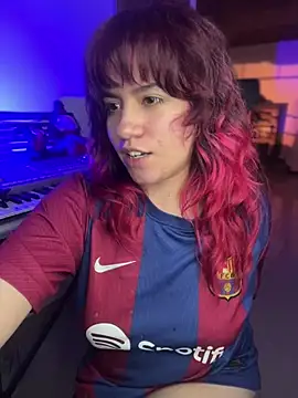 Chat +18 de NikkiNix ao vivo