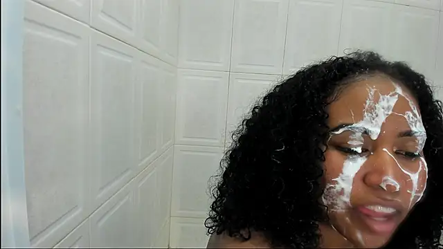 Chat +18 de TAYRA_CASTLE ao vivo