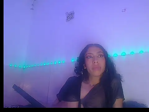 Chatroom XXX en direct de Dabria_luxee