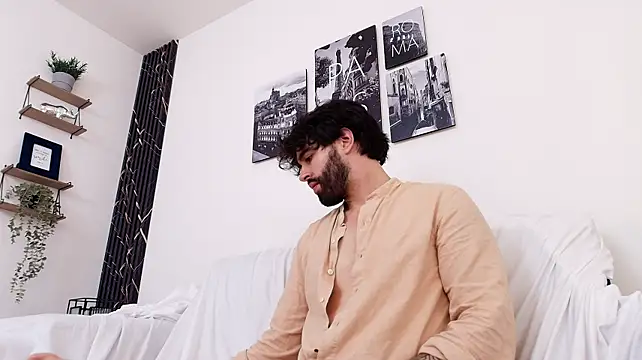 Aaron_Tate_ Chat XXX in diretta