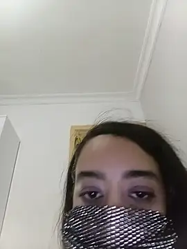 Salimasexy@xh Adlı Modelin Canlı XXX Sohbeti