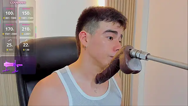 Alejandro_karter18 现场XXX聊天
