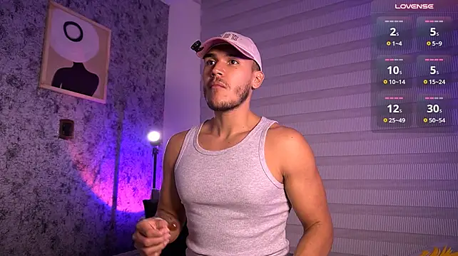 MarkSantozz's Live XXX Chat