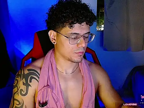 Czat XXX na żywo – Logan0626