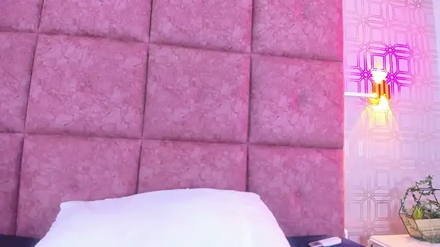 LilyRoxi's Live XXX Chat