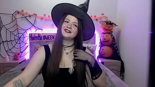 Chat XXX en directo de MavkaCute