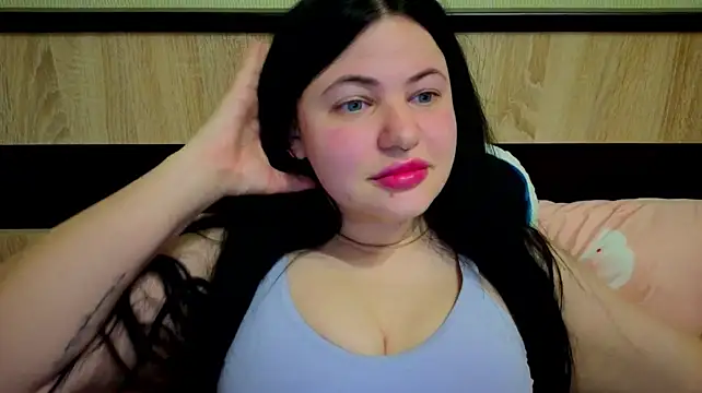German_Eva Adlı Modelin Canlı XXX Sohbeti