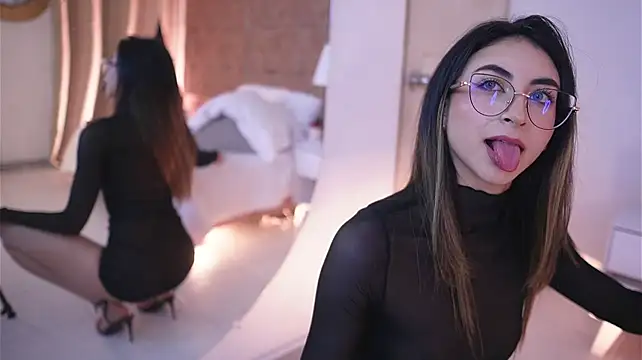 EmmaClark__ Chat XXX live