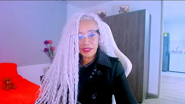 ScarlettMalbec's Live XXX Chat