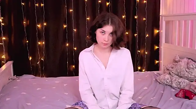 LauraleeSadiq's Live XXX Chat